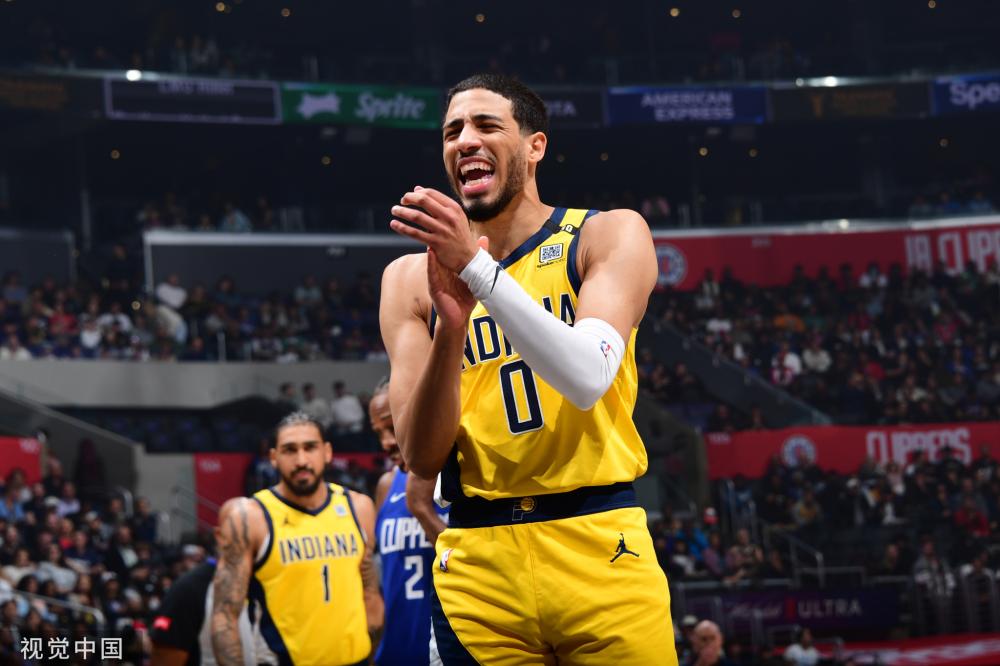 在与湖人的 在与湖人的